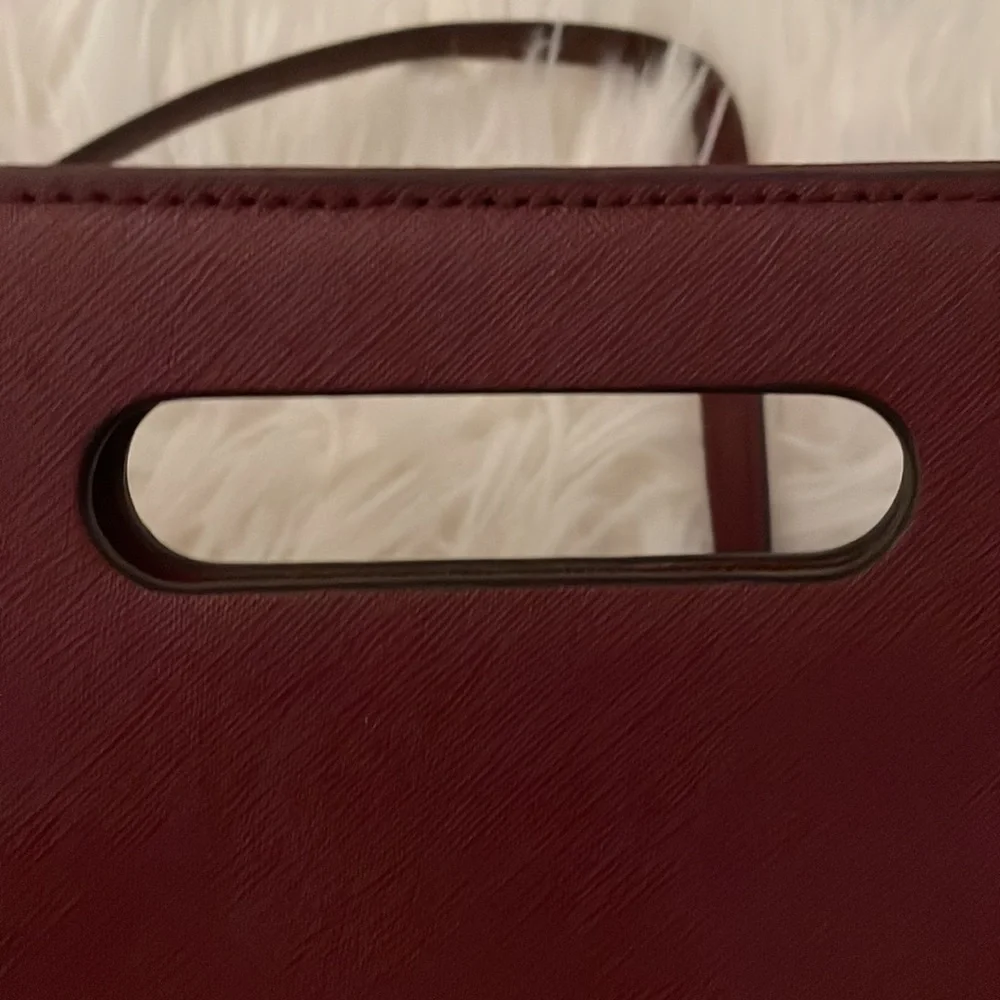 Michael Kors Clutch with strap - Picture 12 of 14